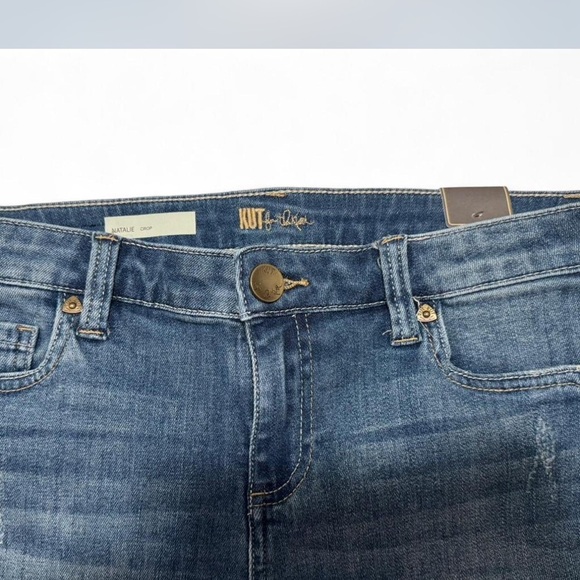 Kut from the Kloth Natalie Crop Jeans | Medium Wash Distressed | NWT Size 2 - Picture 2 of 6